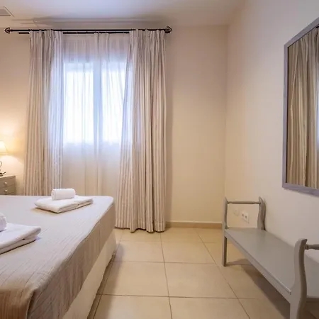 Primera Planta 2 Junto Al Mar Апартаменты *